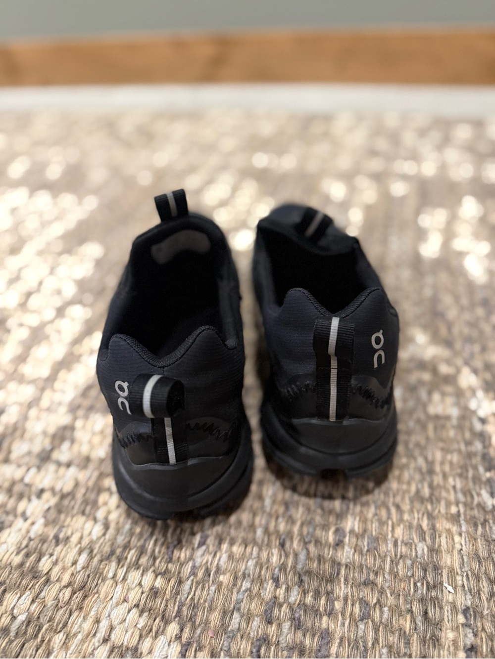 On Cloudaway Women’s Black Athletic Shoes - Picture 3 of 6